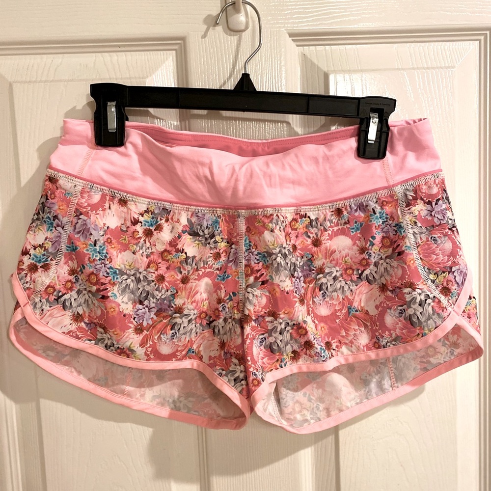 Lululemon Speed Short Flowabunga Bleached Coral 6 - Picture 1 of 7